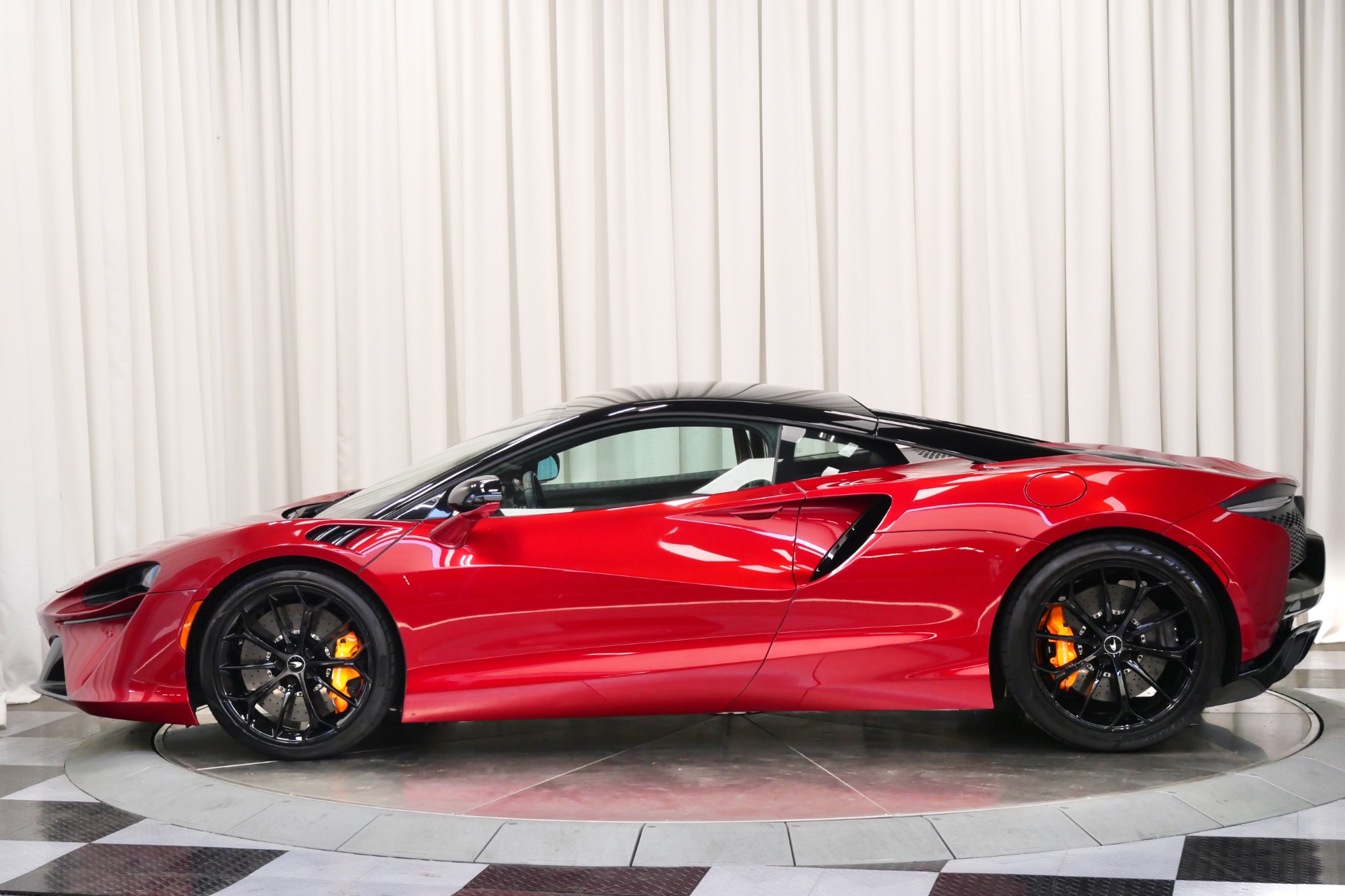 Used 2023 McLaren Artura Techlux in Amaranth Red For Sale (Sold