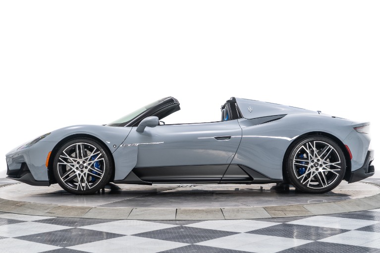 Used 2024 Maserati MC20 Cielo -Carbon Fiber Interior Pack, Low