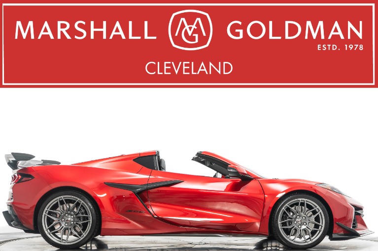 【ソフビ】VAG MAMES 「ハヌマーン」チェリーレッド カスタムVer. Red Mist Metallic Tintcoat 2025 Chevrolet Corvette Z06 Convertible