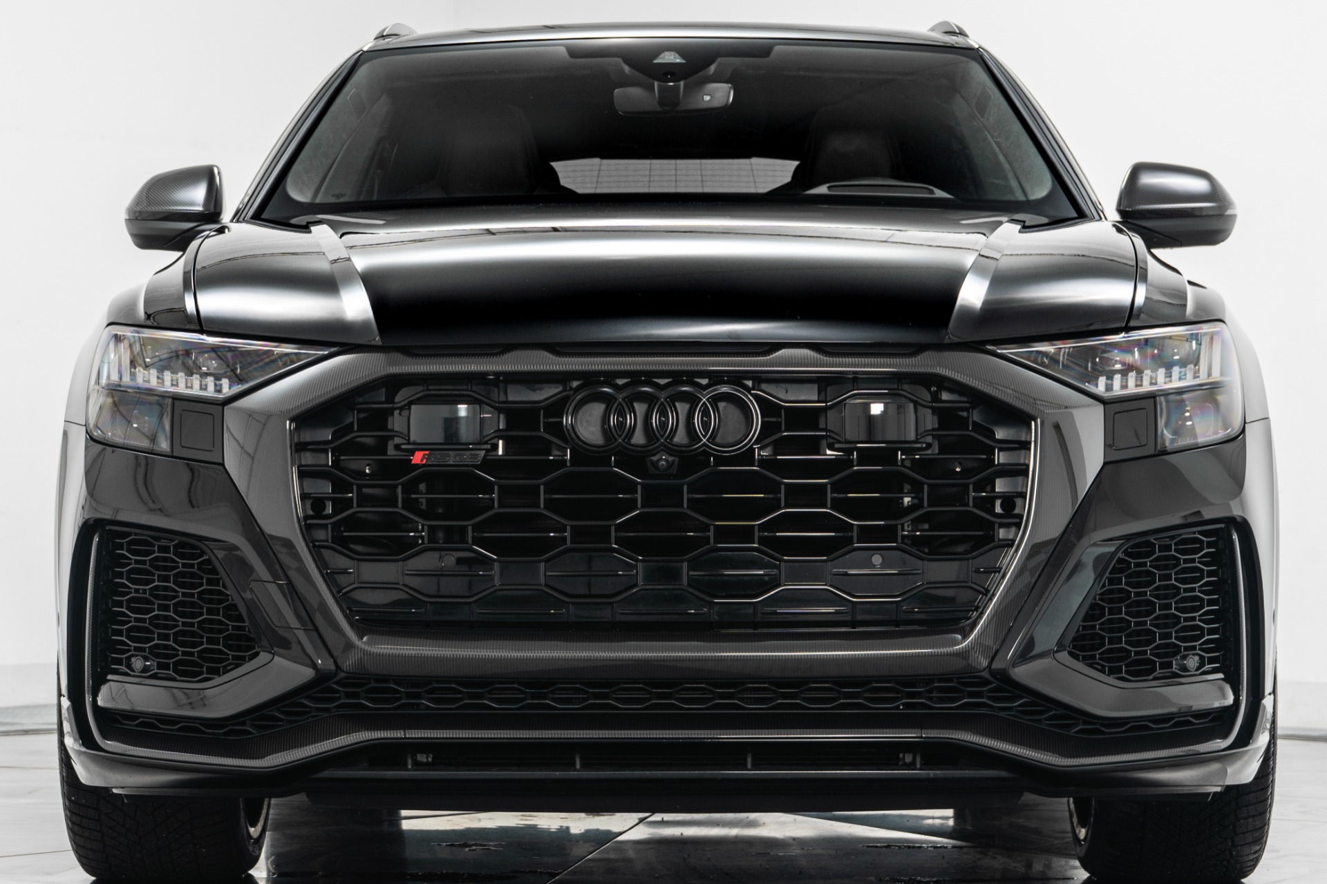 2023 Audi RS Q8 photo 4