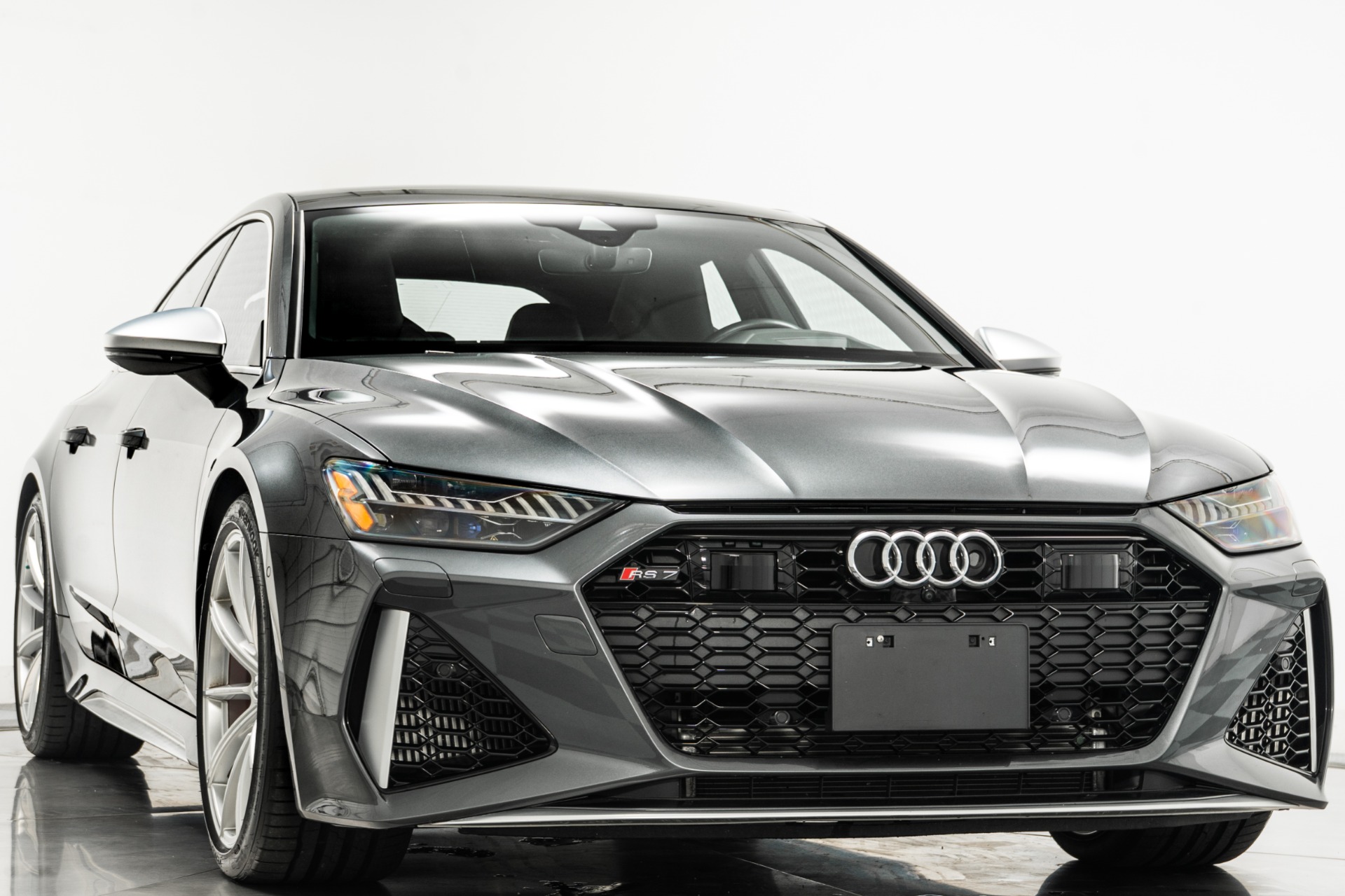 2021 Audi RS 7 Base photo 3