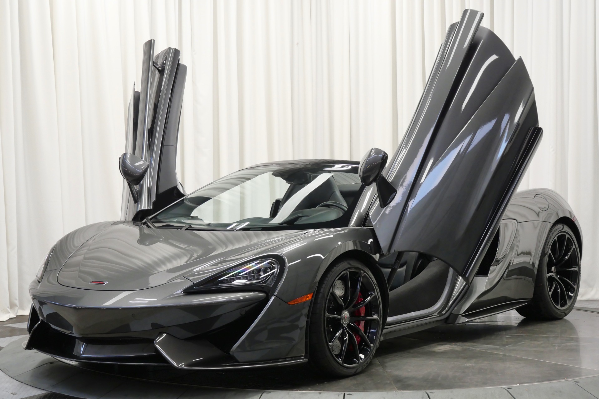 Used 2018 McLaren 570S Spider -Front Axle Lift, Leather Interior