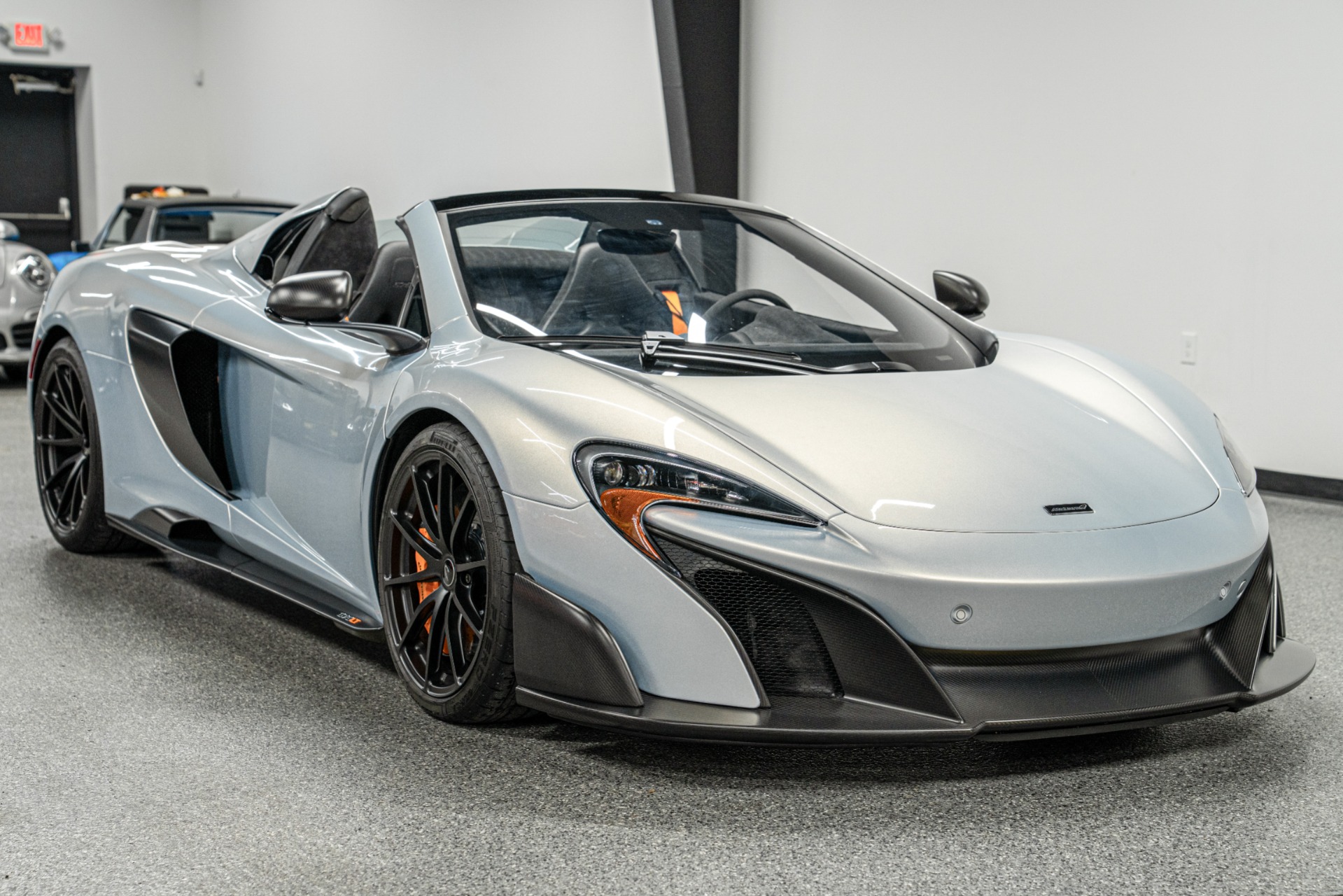 Used 2016 McLaren 675LT Spider -1 of 500 Built, Extensive Carbon
