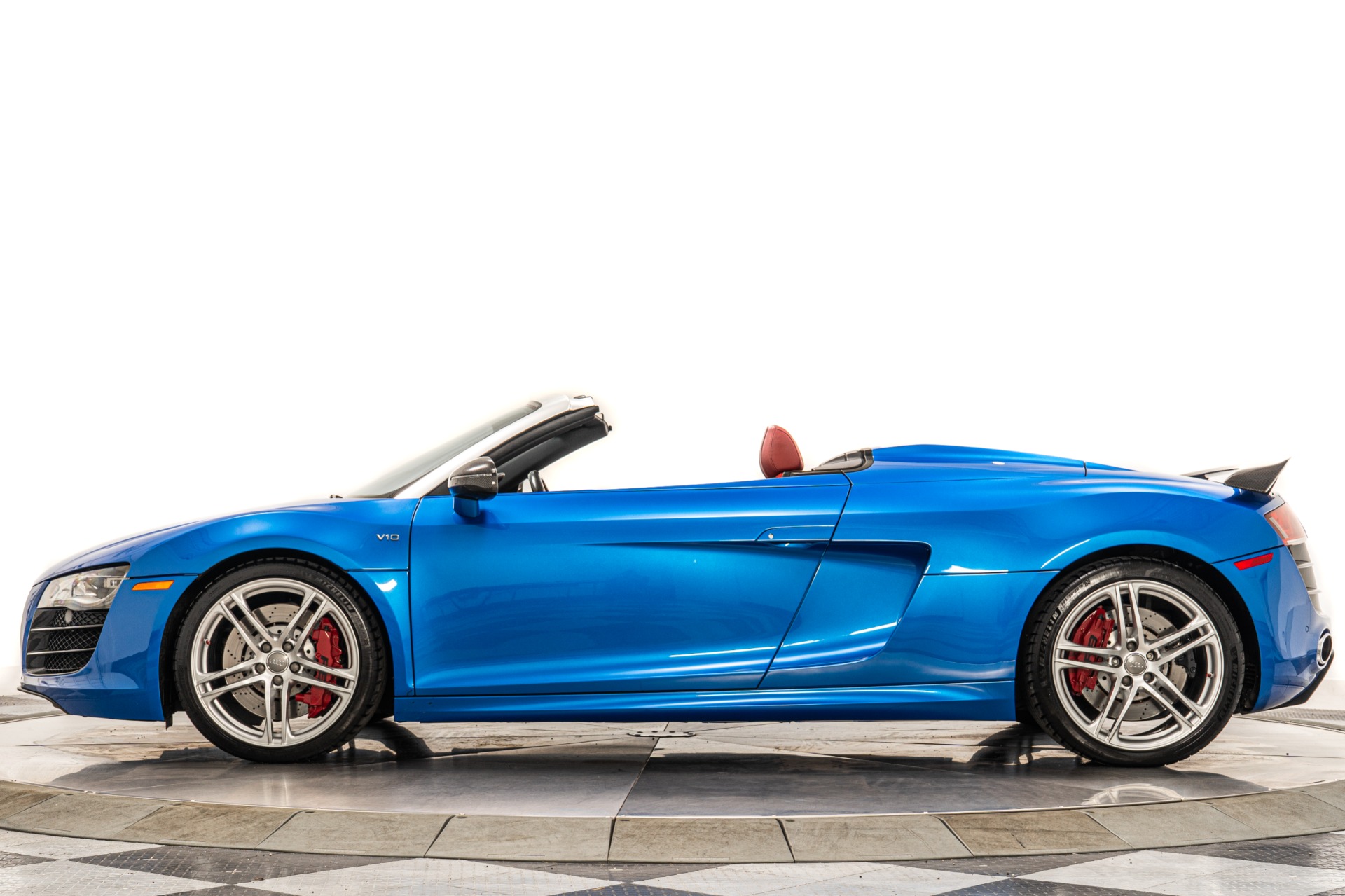 Audi R8 V10 Spyder Blue