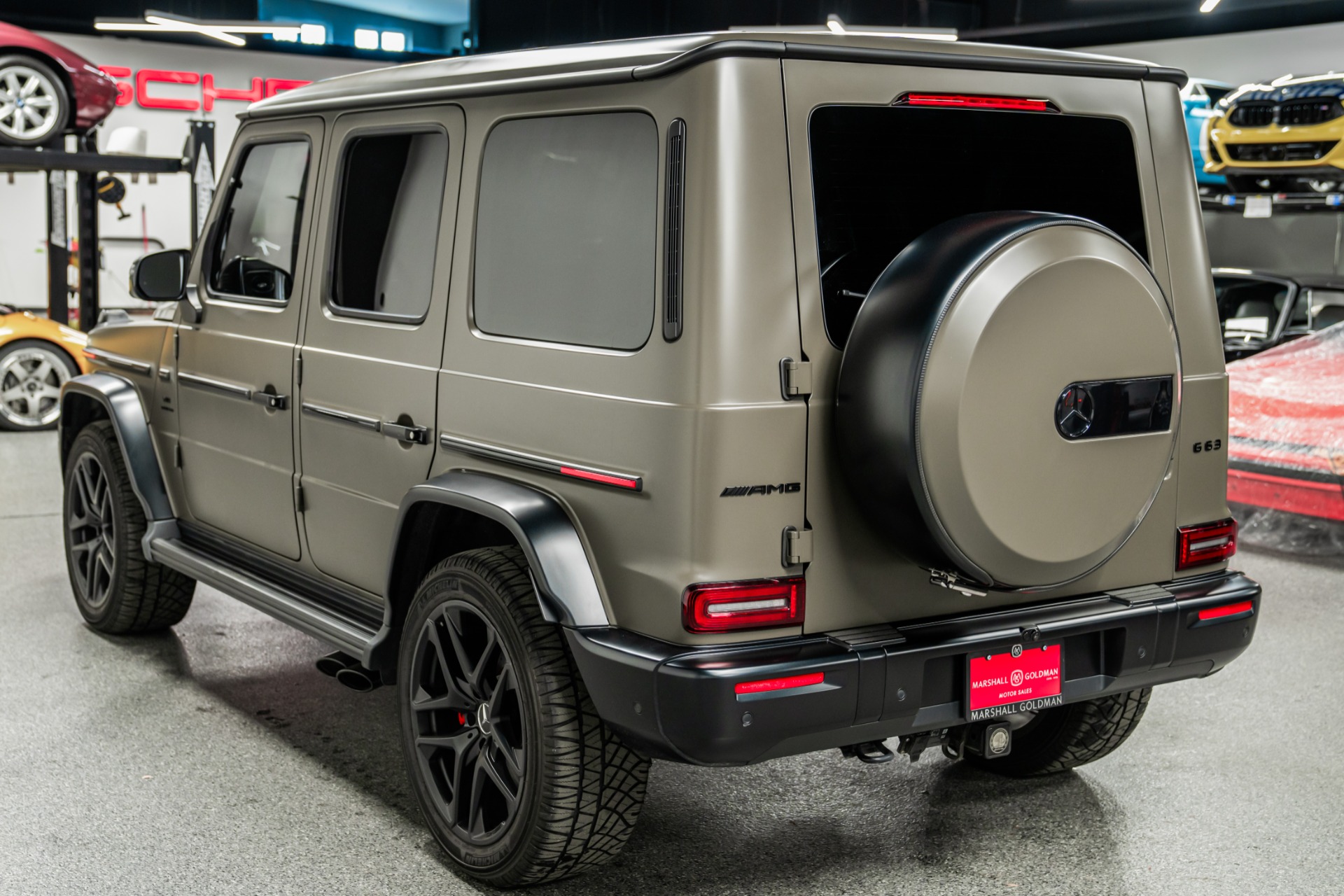 2025 Mercedes Benz G 63 AMG photo 3