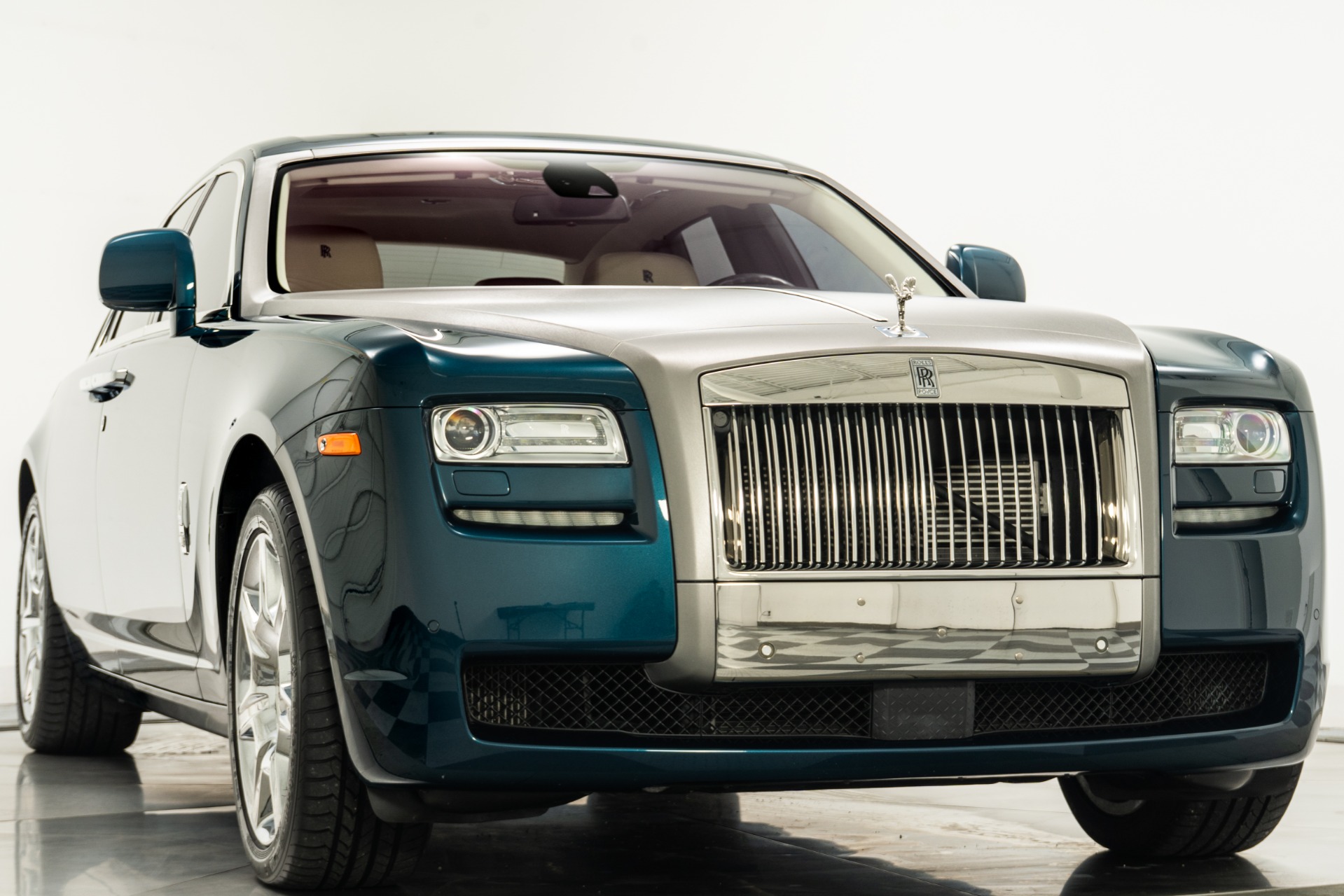 2010 Rolls Royce Ghost RR4 photo 3