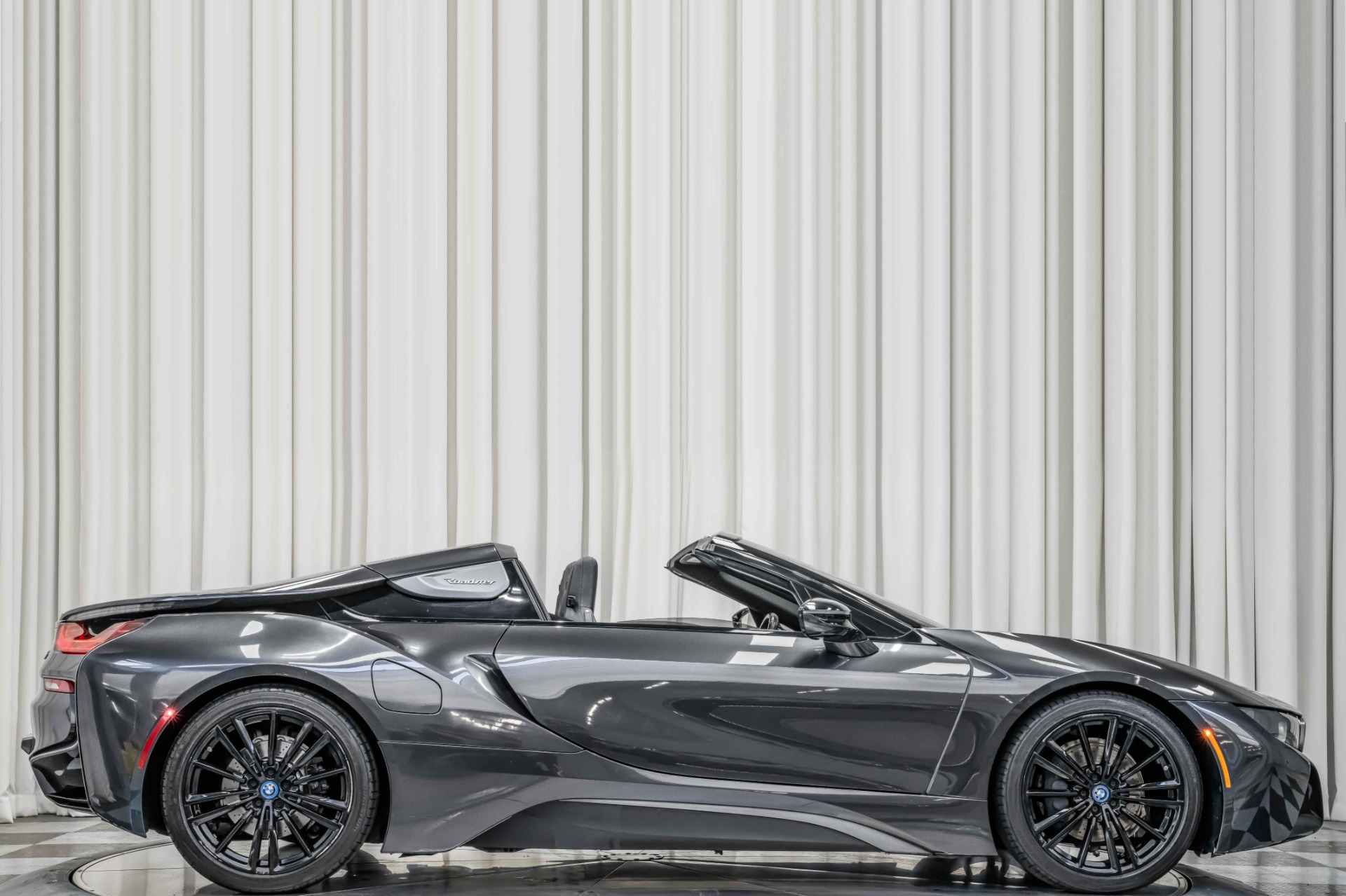 2019 Bmw i8 Roadster photo 2