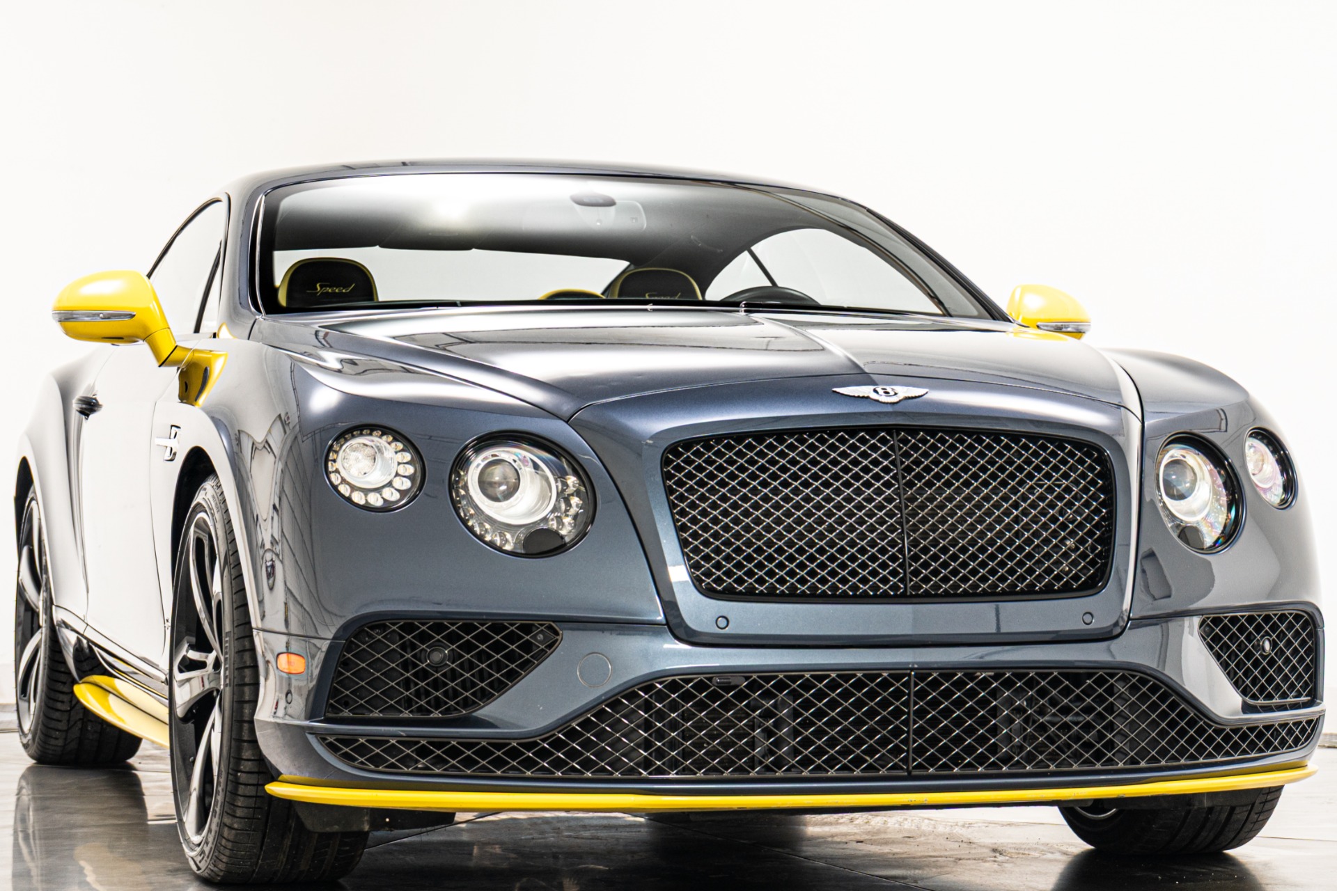 2017 Bentley Continental GT Speed Black Edition photo 3