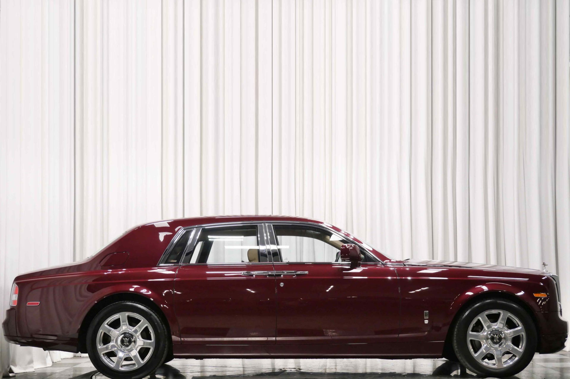 2010 Rolls Royce Phantom RR01 photo 2