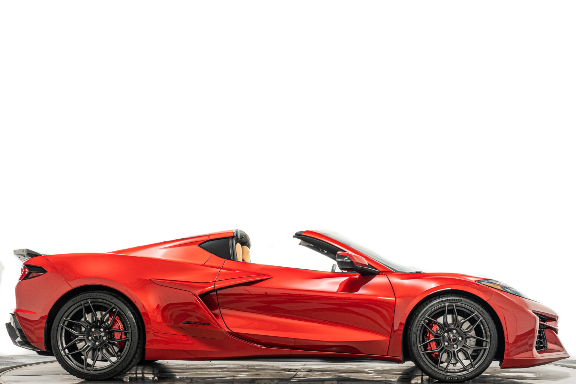 Used 2024 Chevrolet Corvette Z06 -2LZ Package, 20/21 Inch Spider