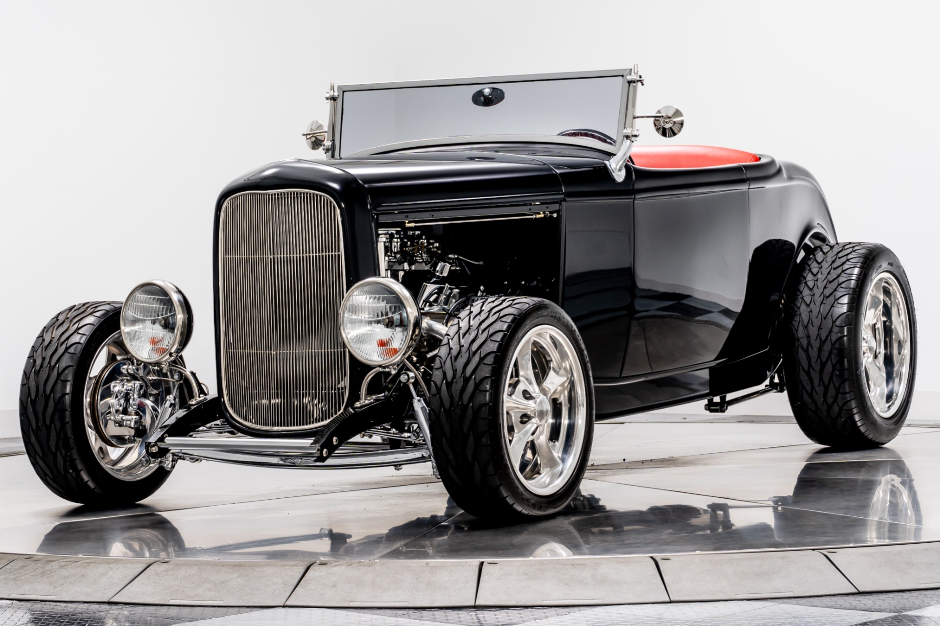 Used 1932 Ford Highboy Roadster in Black For Sale (Sold