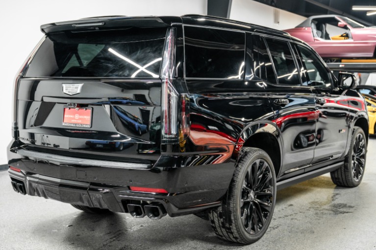 Used 2026 Cadillac Escalade V-Series -Onyx Package, Executive Rear