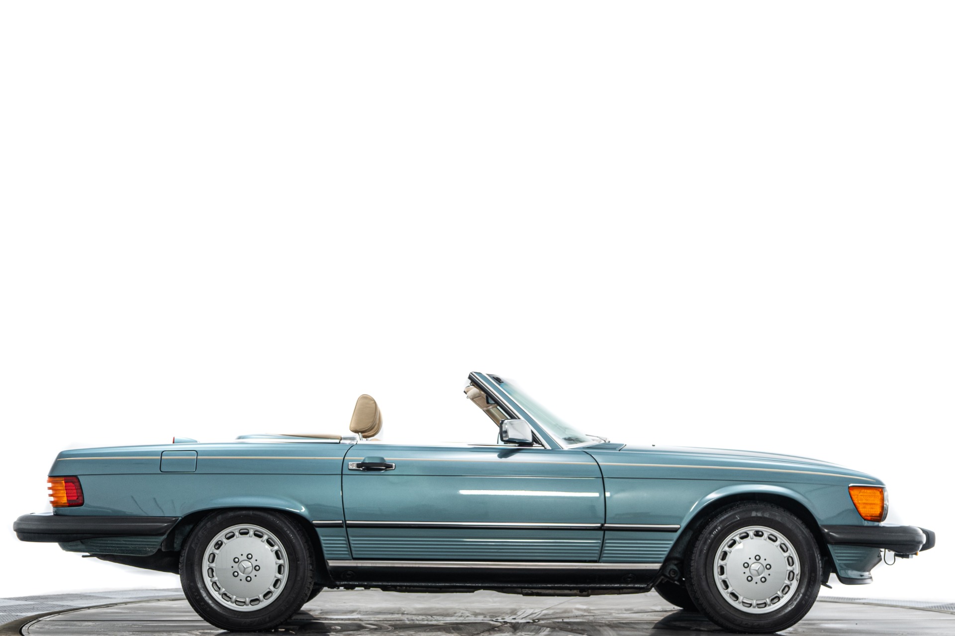 Used 1986 Mercedes-Benz 560 Series 560 SL -Highly Original