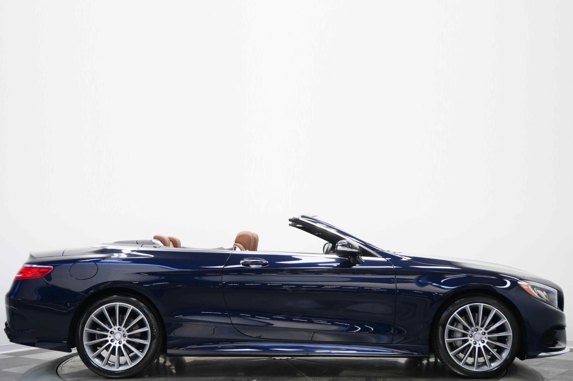 希少！Cutter & Buck プルオーバー 紺色 Mercedes-Benz Used 2017 Mercedes-Benz S 550 Cabriolet -Low Miles, Sport Package