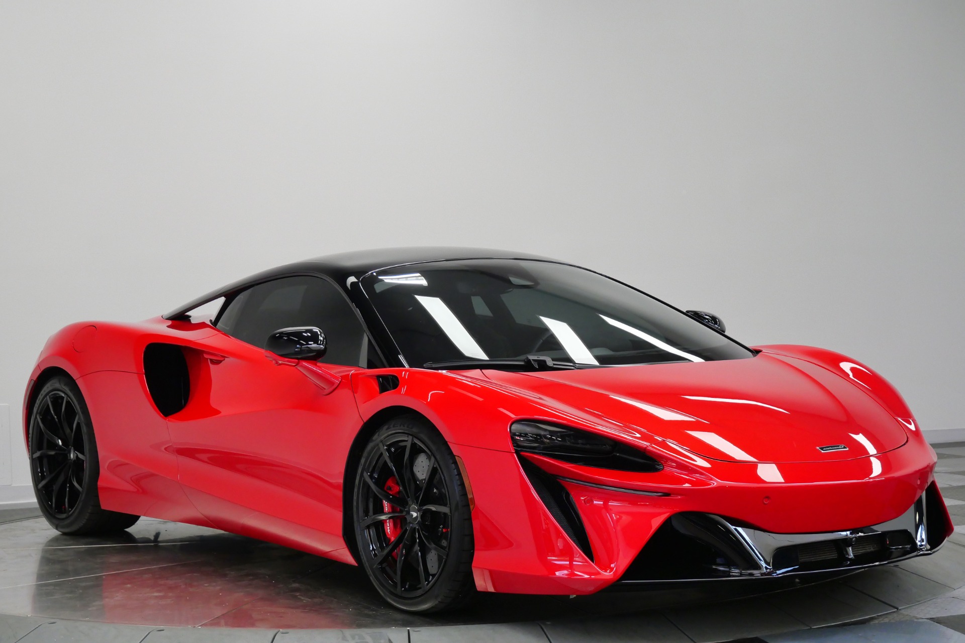Used 2024 McLaren Artura -Performance Spec, Technology Pack in