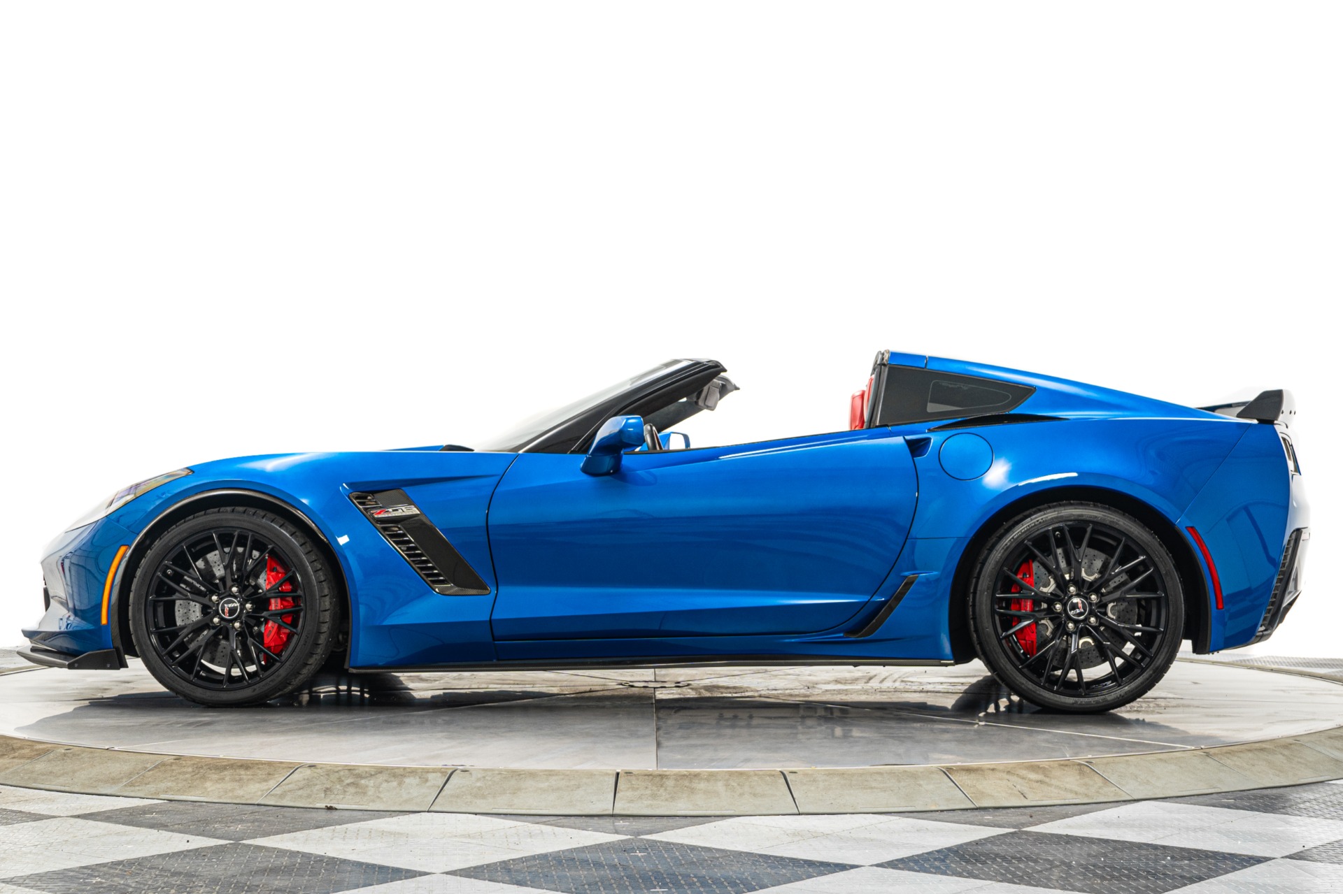 Used 2015 Chevrolet Corvette Z06 -LOADED, 3LZ, Carbon Ceramic