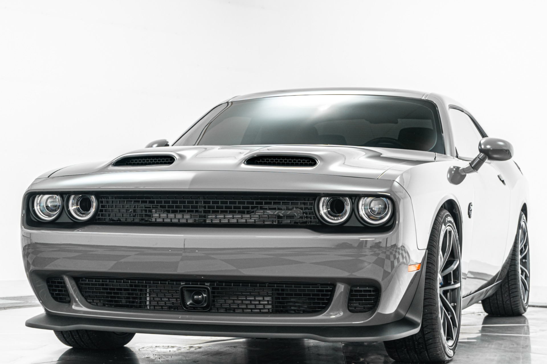 Used 2023 Dodge Challenger SRT Hellcat Jailbreak -Technology 