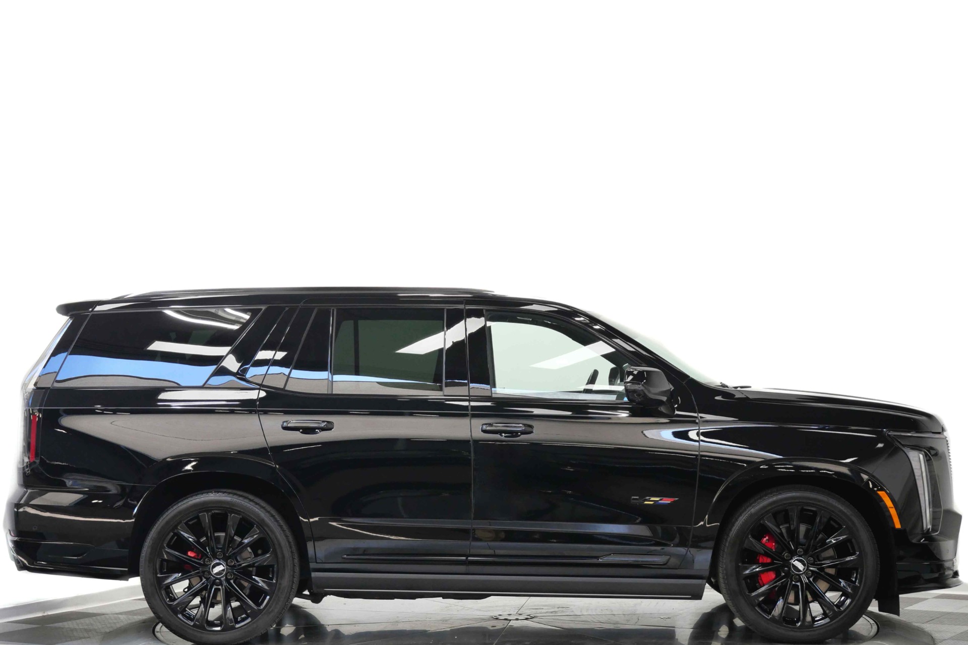 Used 2026 Cadillac Escalade V-Series -2884 Miles, 682 Horsepower