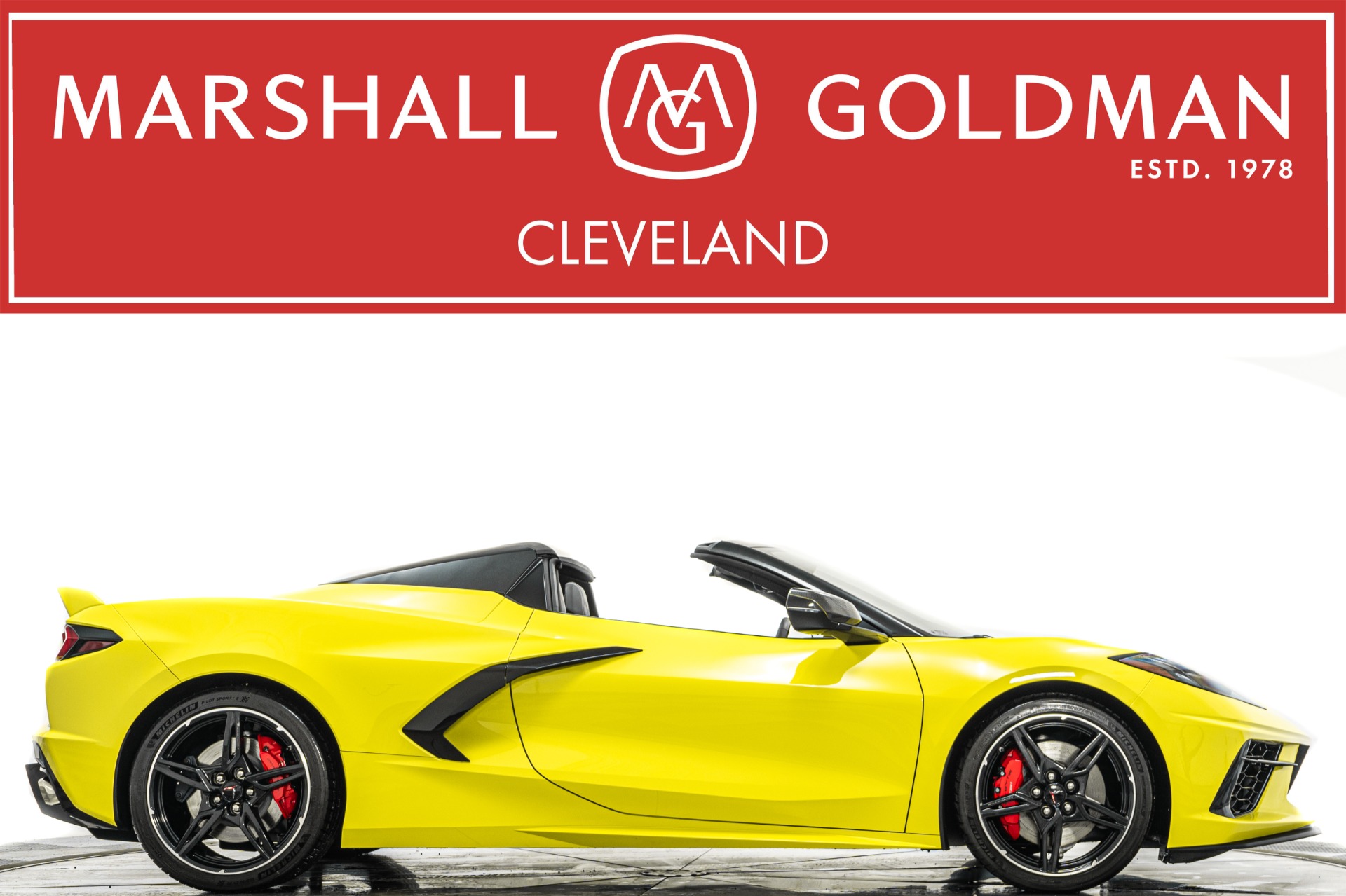 2020 Chevrolet Corvette Stingray 3LT Convertible -Extremely Low Miles, Z51 Performance Package — photo 1 of 1
