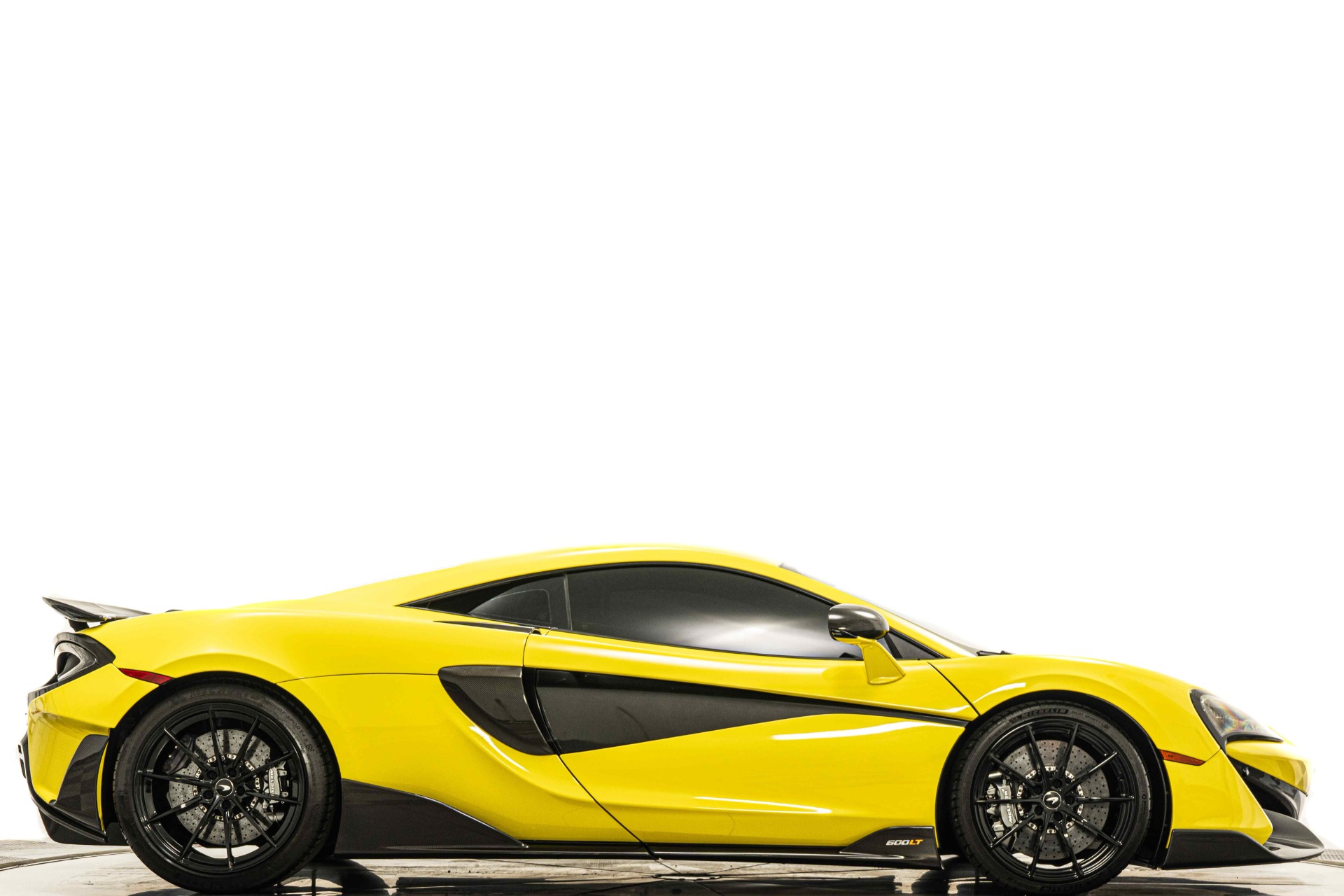 チー。オークル、メルティイエロー Used 2019 McLaren 600LT -Rare Sicilian Yellow, Low Miles in