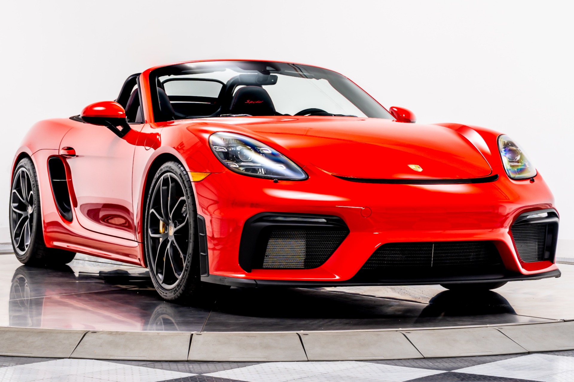 【SALE Rin様】専用・赤/青、各360ｇ≪リクエスト特割特価≫ Used 2020 Porsche 718 Boxster Spyder in Guards Red For Sale (Sold