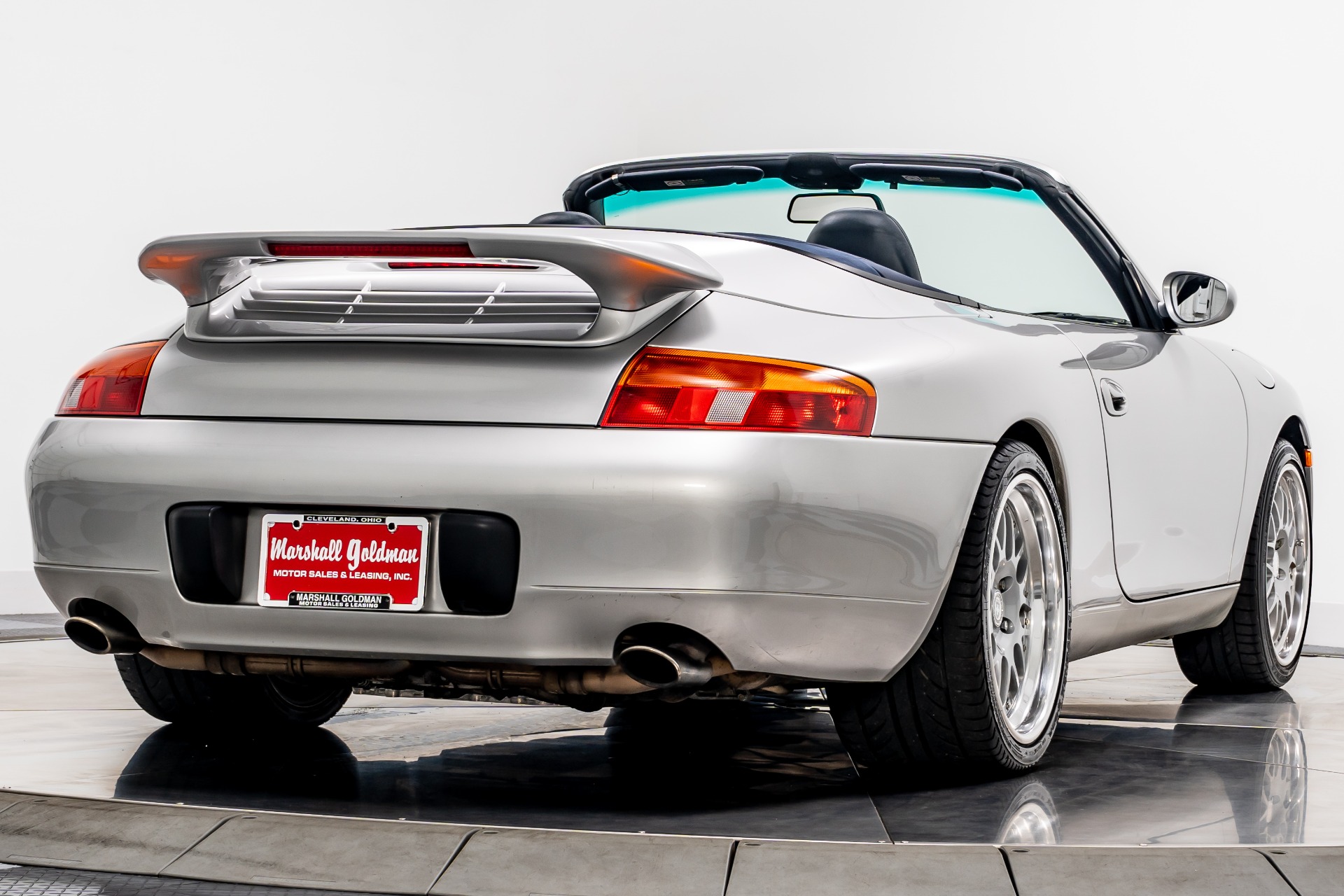 Used 1999 Porsche 911 Carrera Cabriolet For Sale (Sold) | Marshall Goldman Motor Sales Stock #W21124 Used 1999 Porsche 911 Carrera Cabriolet For Sale (Sold) | Marshall Goldman Motor Sales Stock #W21124