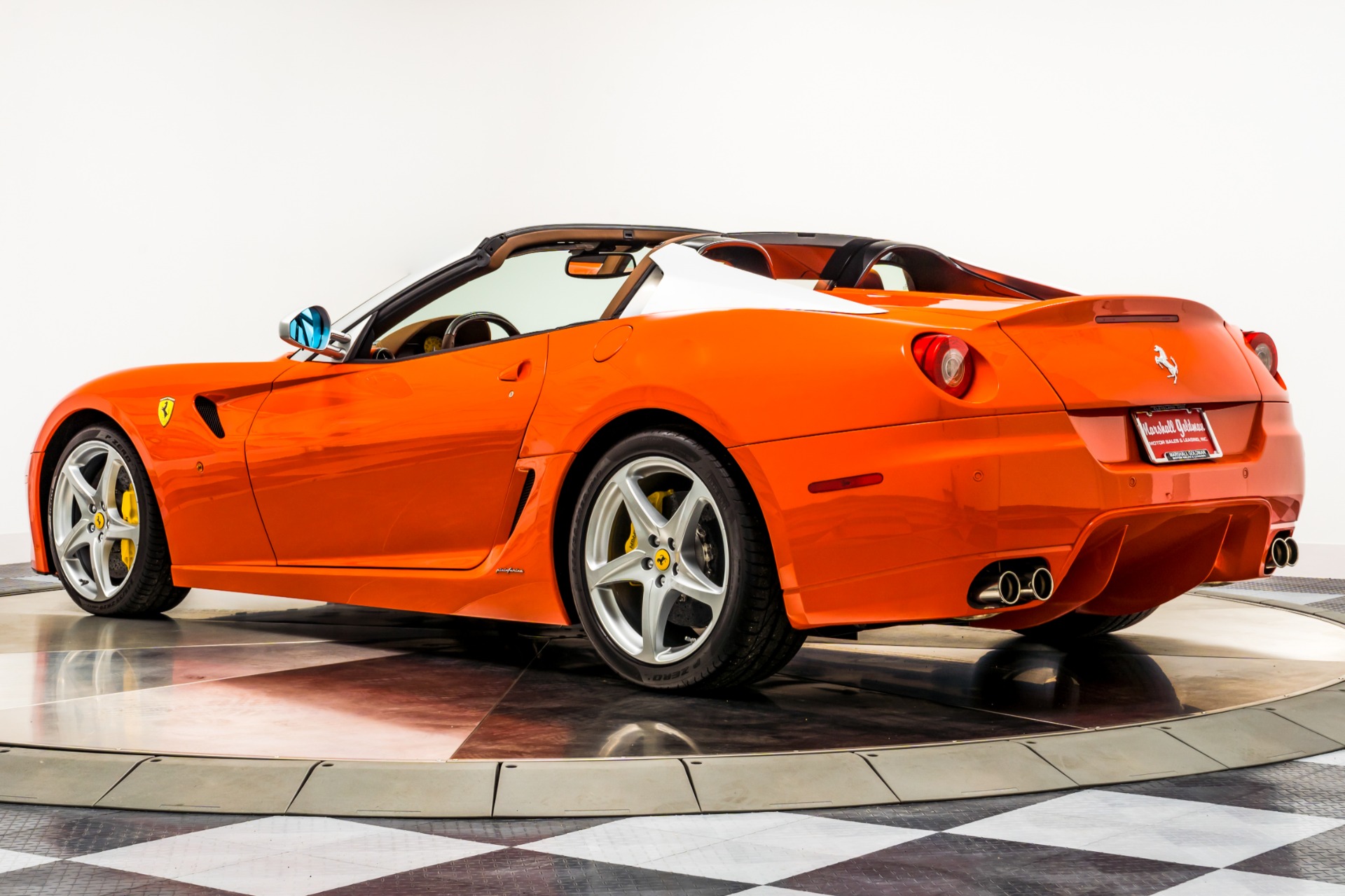 Used 2011 Ferrari 599 SA Aperta in Rosso Dino For Sale (Sold