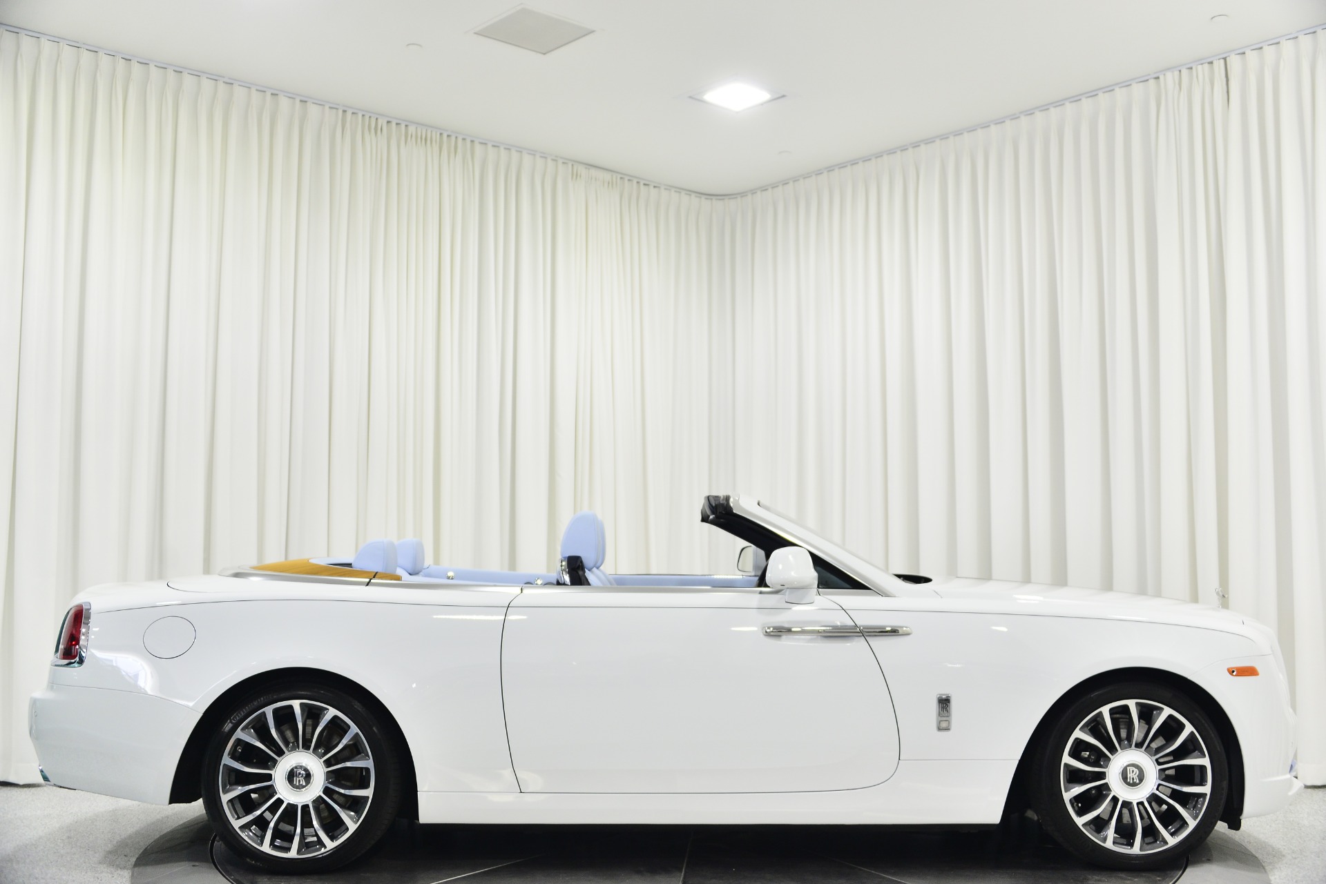 Barclay Buteras New RollsRoyce Dawn Is the Ultimate Yacht on Wheels   Architectural Digest