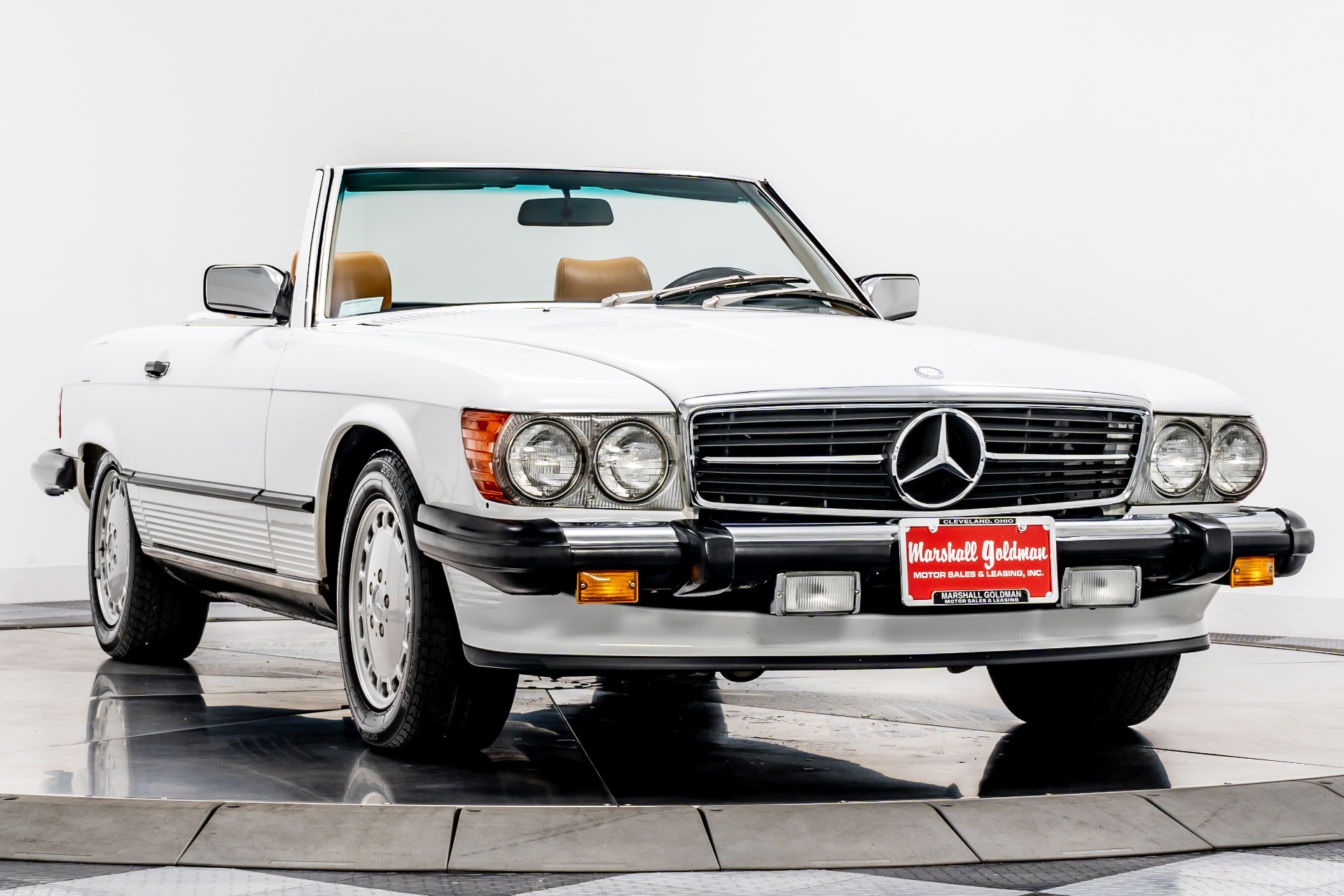 Used 19 Mercedes Benz 560 Sl For Sale 78 900 Marshall Goldman Motor Sales Stock W560slwp Used 19 Mercedes Benz 560 Sl For Sale 78 900 Marshall Goldman Motor Sales Stock W560slwp