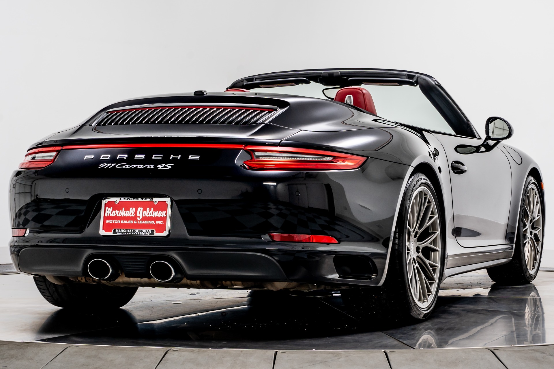 Tail Kit |PORSCHE 911 CARRERA 4 CABRIOLET 2017 Tail Kit |PORSCHE 911 CARRERA 4 CABRIOLET 2017