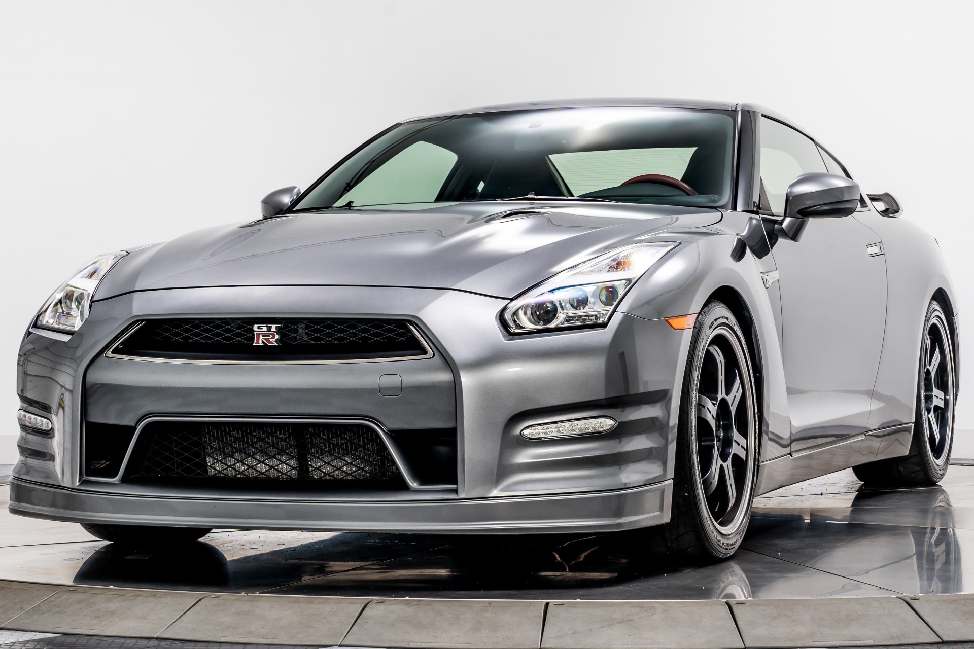 Used 2016 Nissan GT-R Premium Black Edition in Gun Metallic For