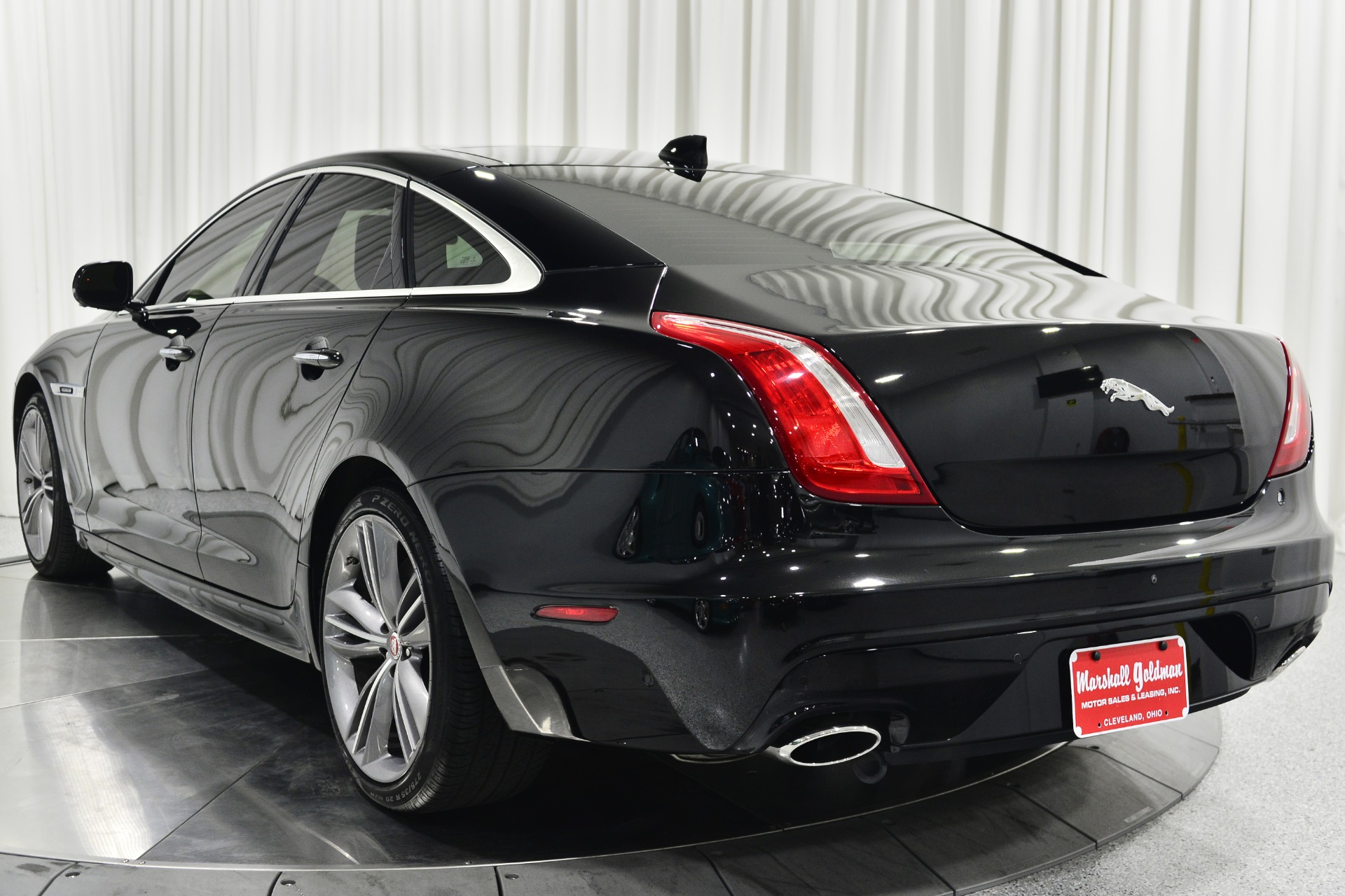 Bumper Kit | JAGUAR XJ SUPERCHARGED 2017 Bumper Kit | JAGUAR XJ SUPERCHARGED 2017