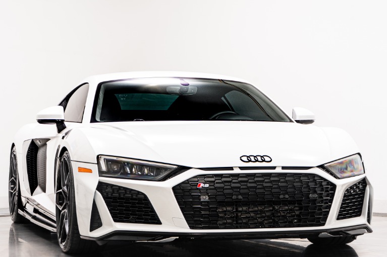 Used-2022-Audi-R8-V10-performance-1751922308