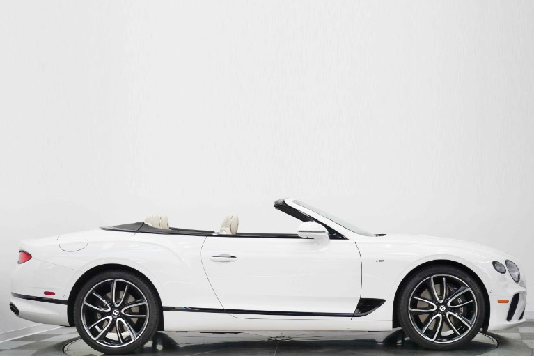 Used-2022-Bentley-Continental-GTC-V8-Mulliner-Specification-Front-Seat-Comfort-Specification-1775574655